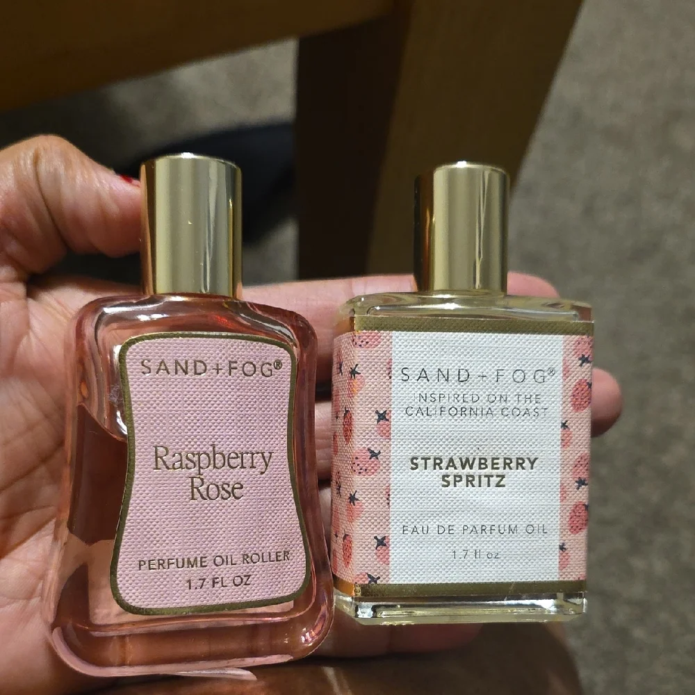 Sand + Fog Raspberry Rose Perfume Oil Roller - Pink Strawberry 🍓 Spritz - Picture 1 of 1